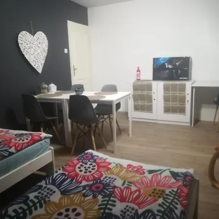Hostel Studio Nad Dachami Olsztyna
