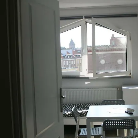 Hostel Studio Nad Dachami Olsztyna *