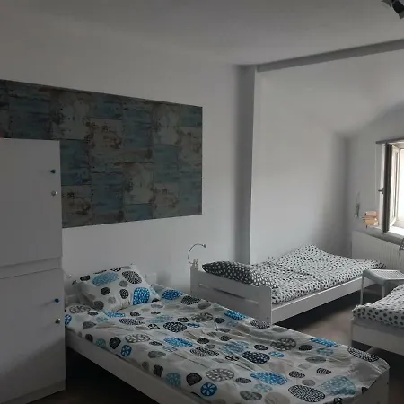 Hostel Studio Nad Dachami Olsztyna *
